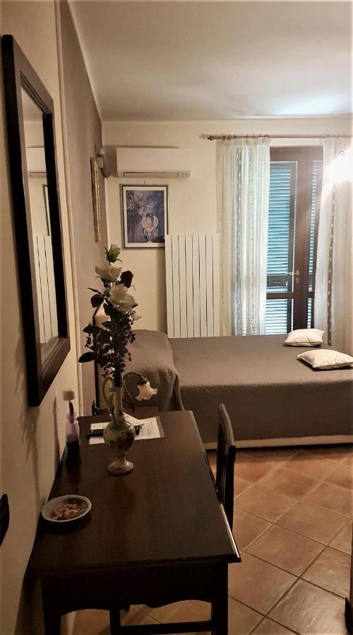 Elisa House Bed & Breakfast Foligno Eksteriør bilde