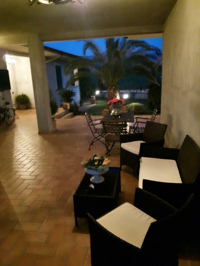 Elisa House Bed & Breakfast Foligno Eksteriør bilde