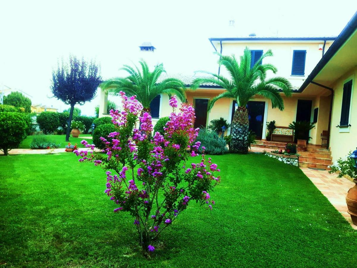 Elisa House Bed & Breakfast Foligno Eksteriør bilde